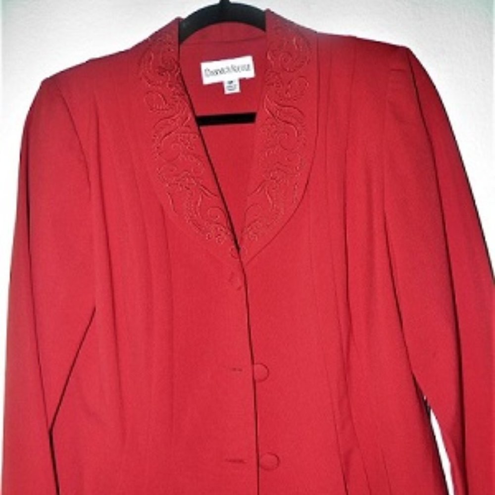 RED PLEATED JACKET